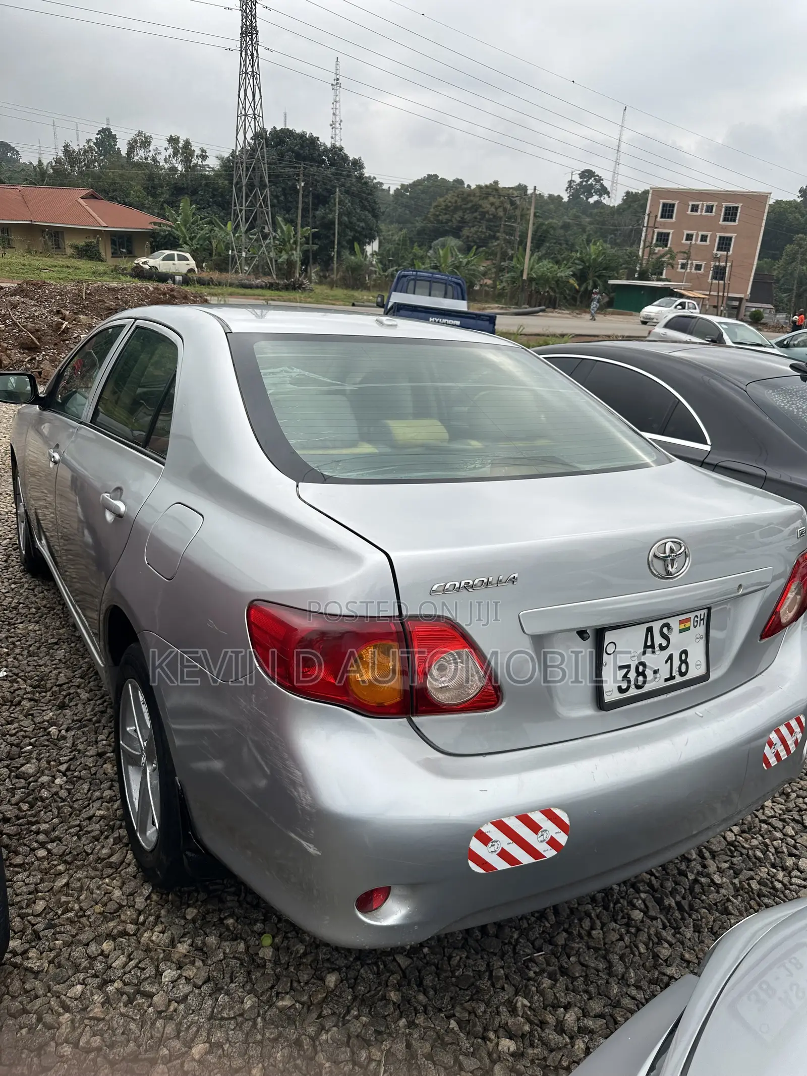 Toyota Corolla LE 4dr Sedan (1.8L 4cyl 4A) 2010 Silver