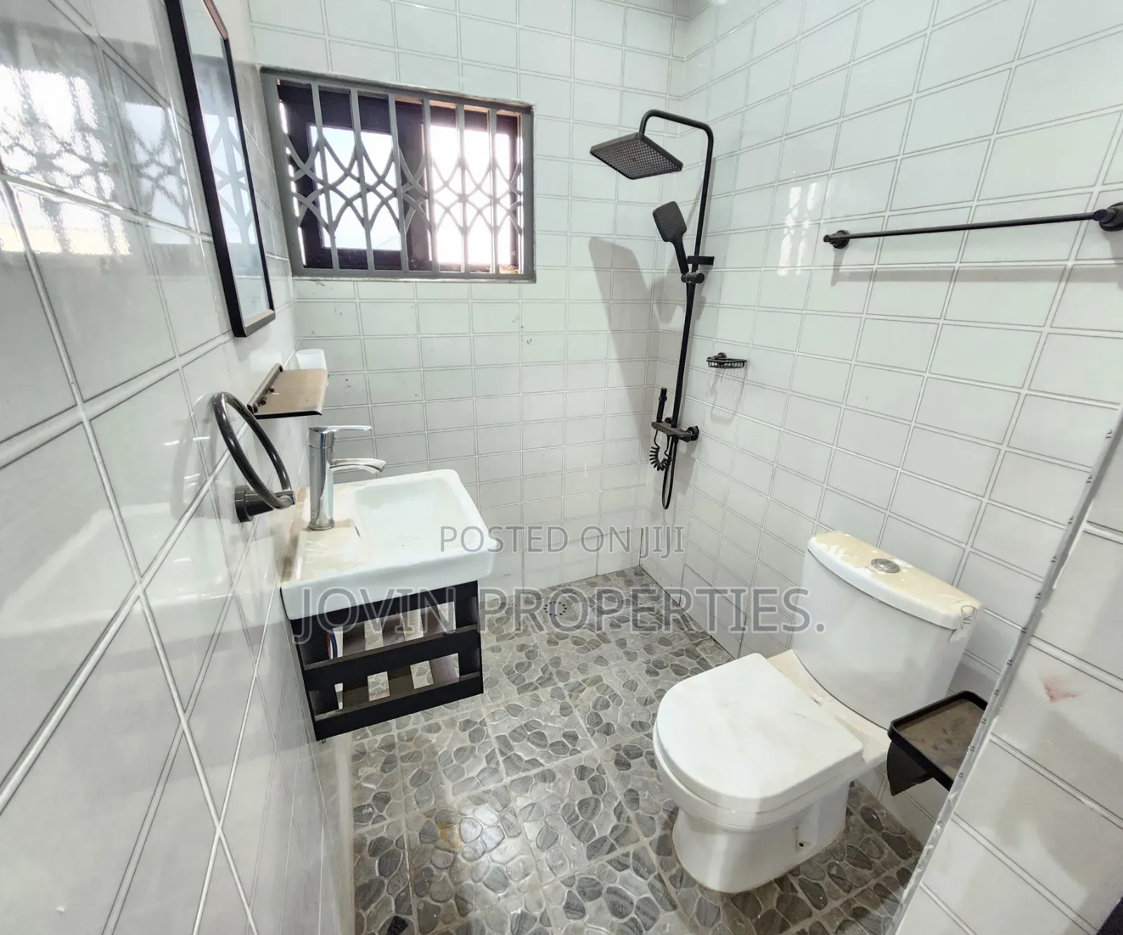 3bdrm Apartment in Jovin Properties, Accra Metropolitan for rent
