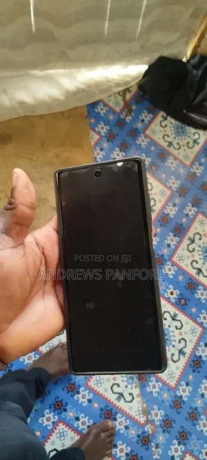 Tecno Camon 40 Pro 5G 256 GB Silver