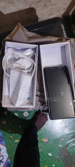 Tecno Camon 40 Pro 5G 256 GB Silver
