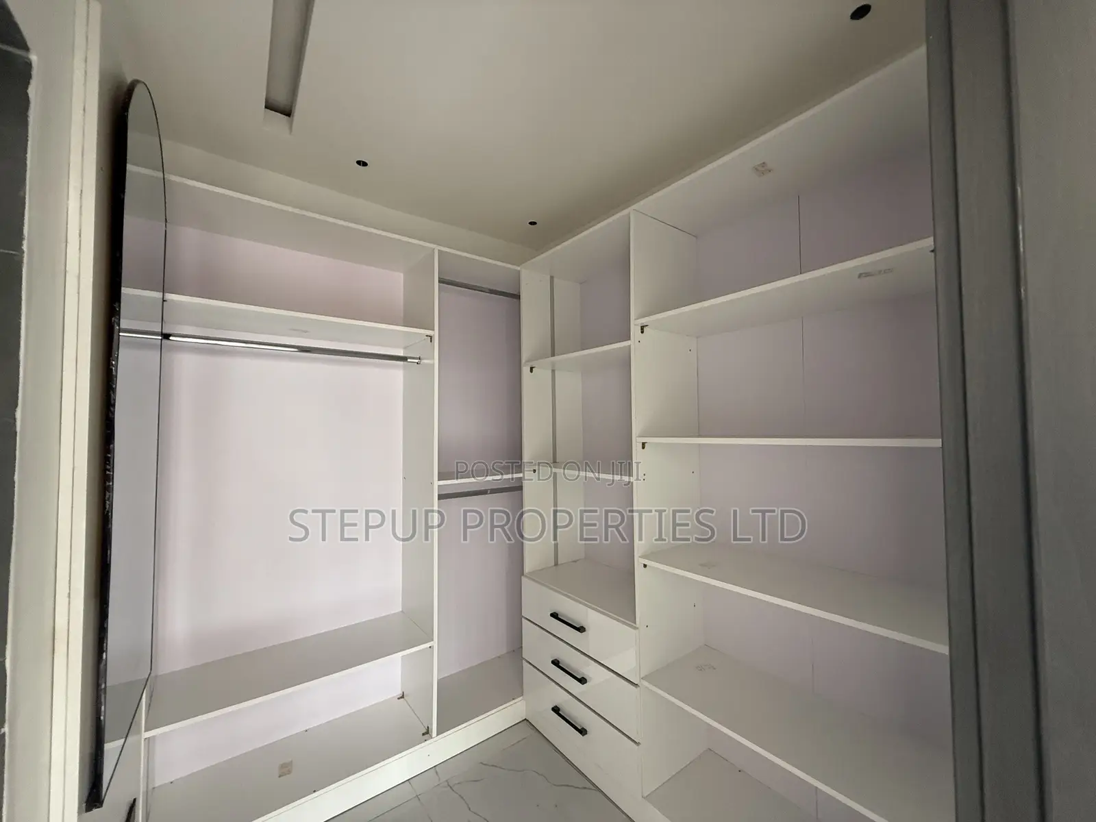 2bdrm Apartment in Adenta, Amrahia for rent