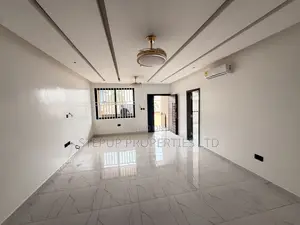 2bdrm Apartment in Adenta, Amrahia for rent
