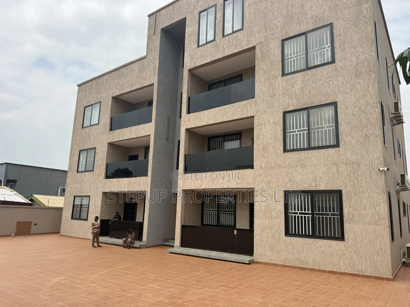 2bdrm Apartment in Adenta, Amrahia for rent