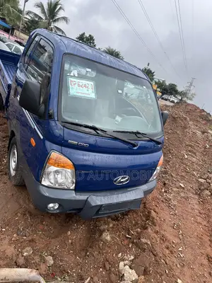 Hyundai Porter 11 Truck