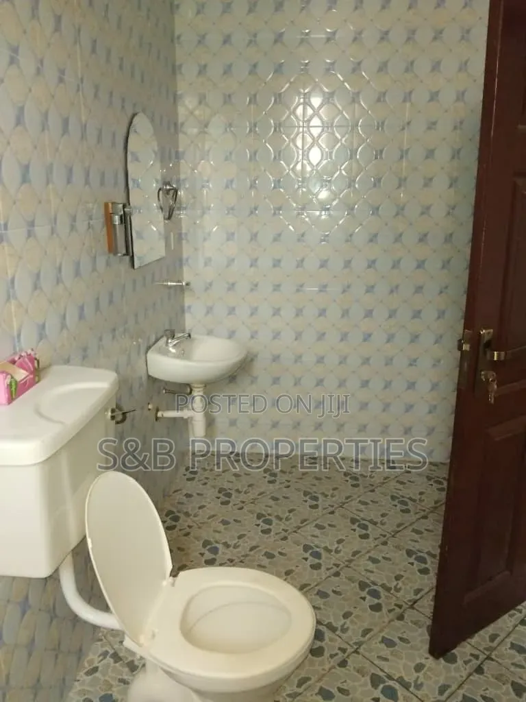 1bdrm Apartment in Kwabenya for rent