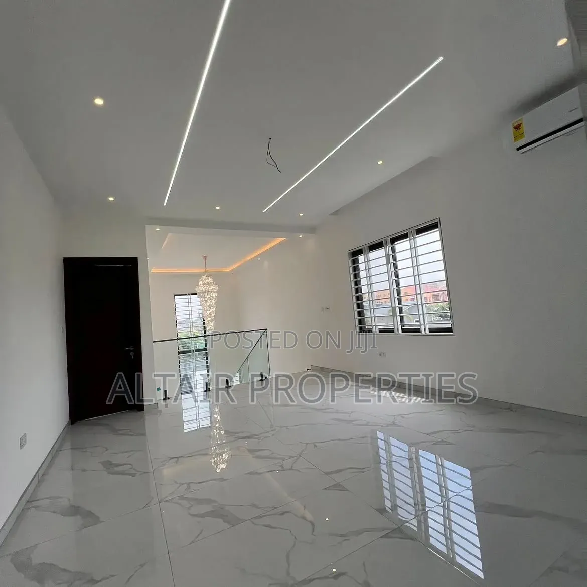 4bdrm House in Sakumono, Accra Metropolitan for sale