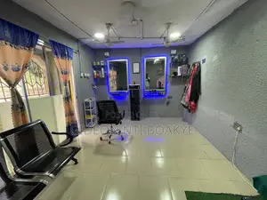 Barbershop for Rent