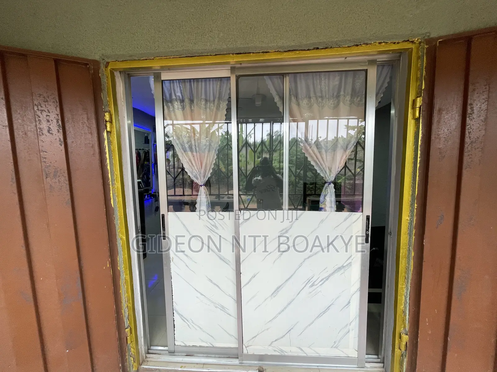 Barbershop for Rent