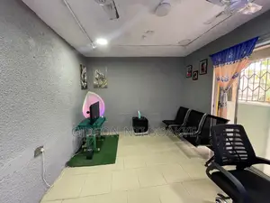 Barbershop for Rent