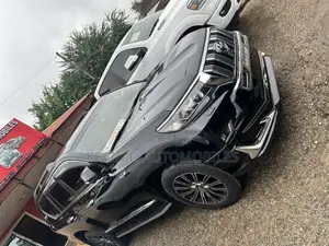 Toyota Land Cruiser Prado 3.0 190hp 2020 Black