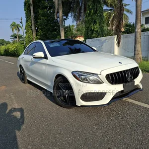 Mercedes-Benz C300 2017 White