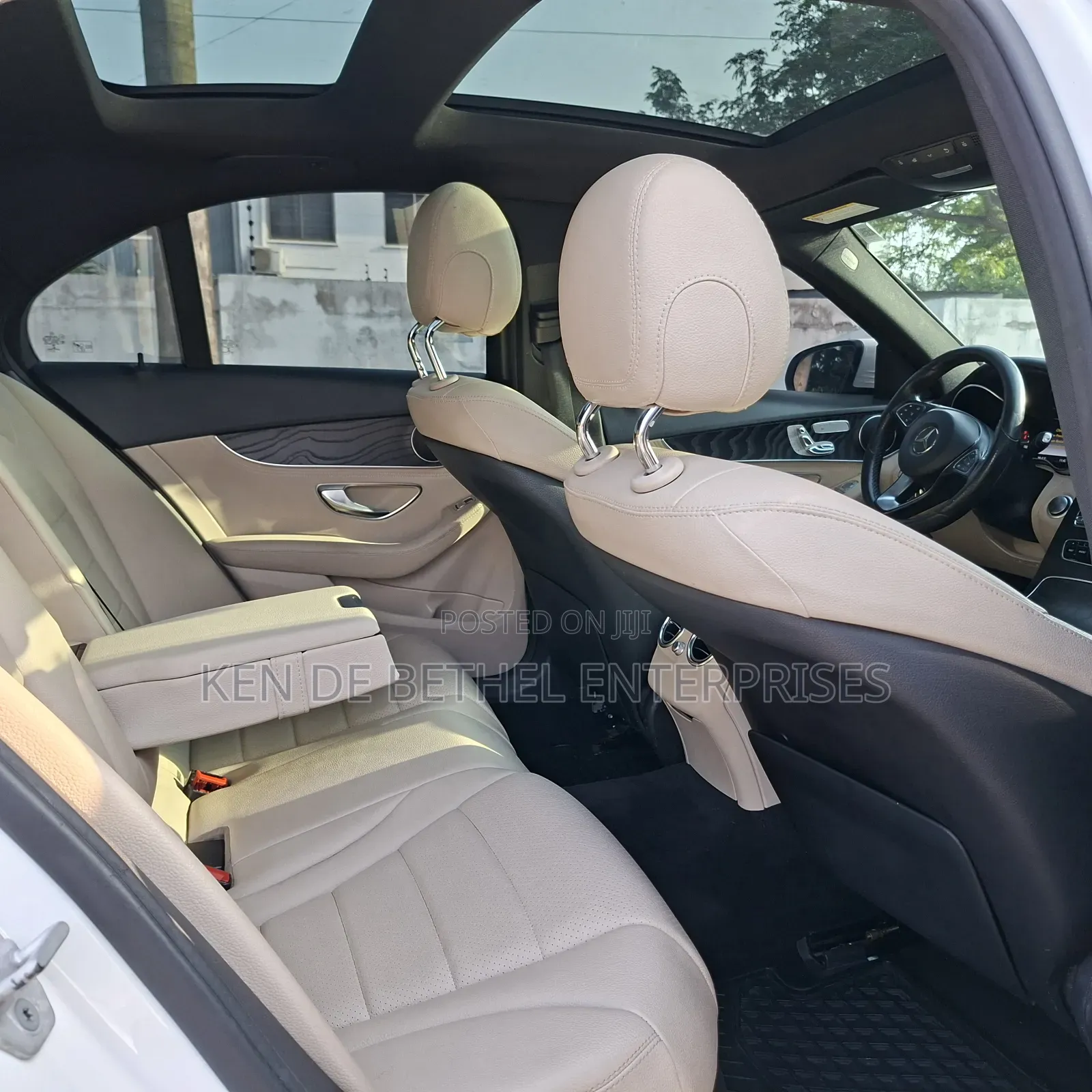 Mercedes-Benz C300 2017 White
