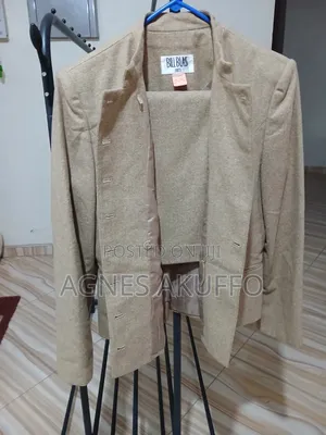 Ladies Skirt Suit