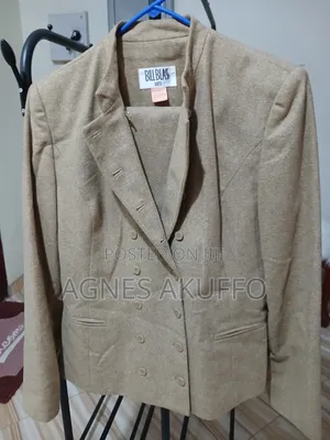 Ladies Skirt Suit