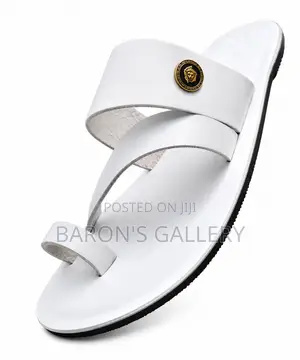 White Sliipers
