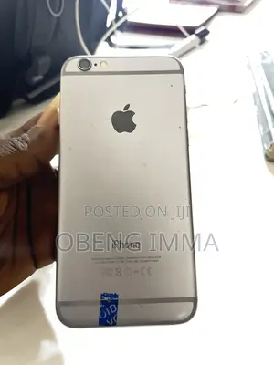 Apple iPhone 6 16 GB Silver