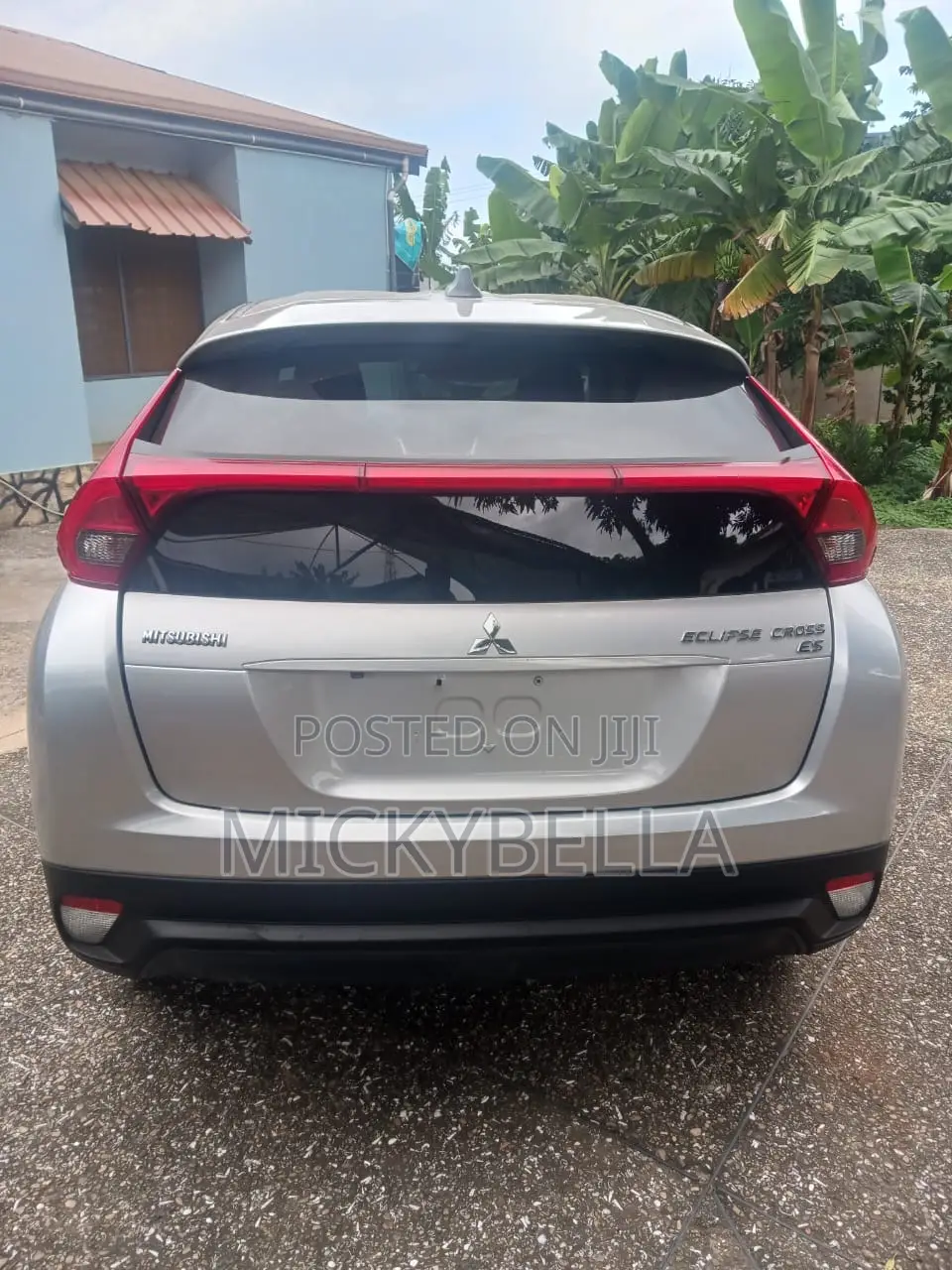 Mitsubishi Eclipse 2019 Gray