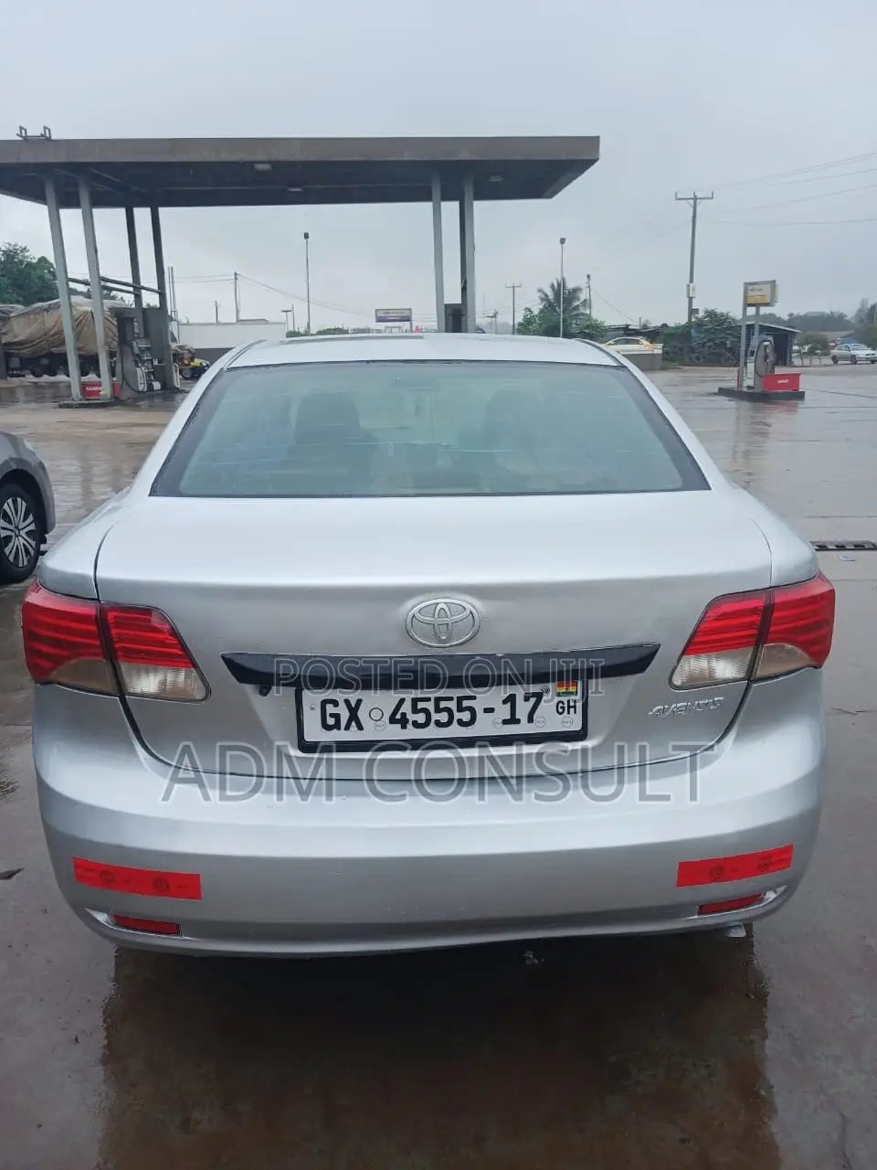 Toyota Avensis 2015 Silver