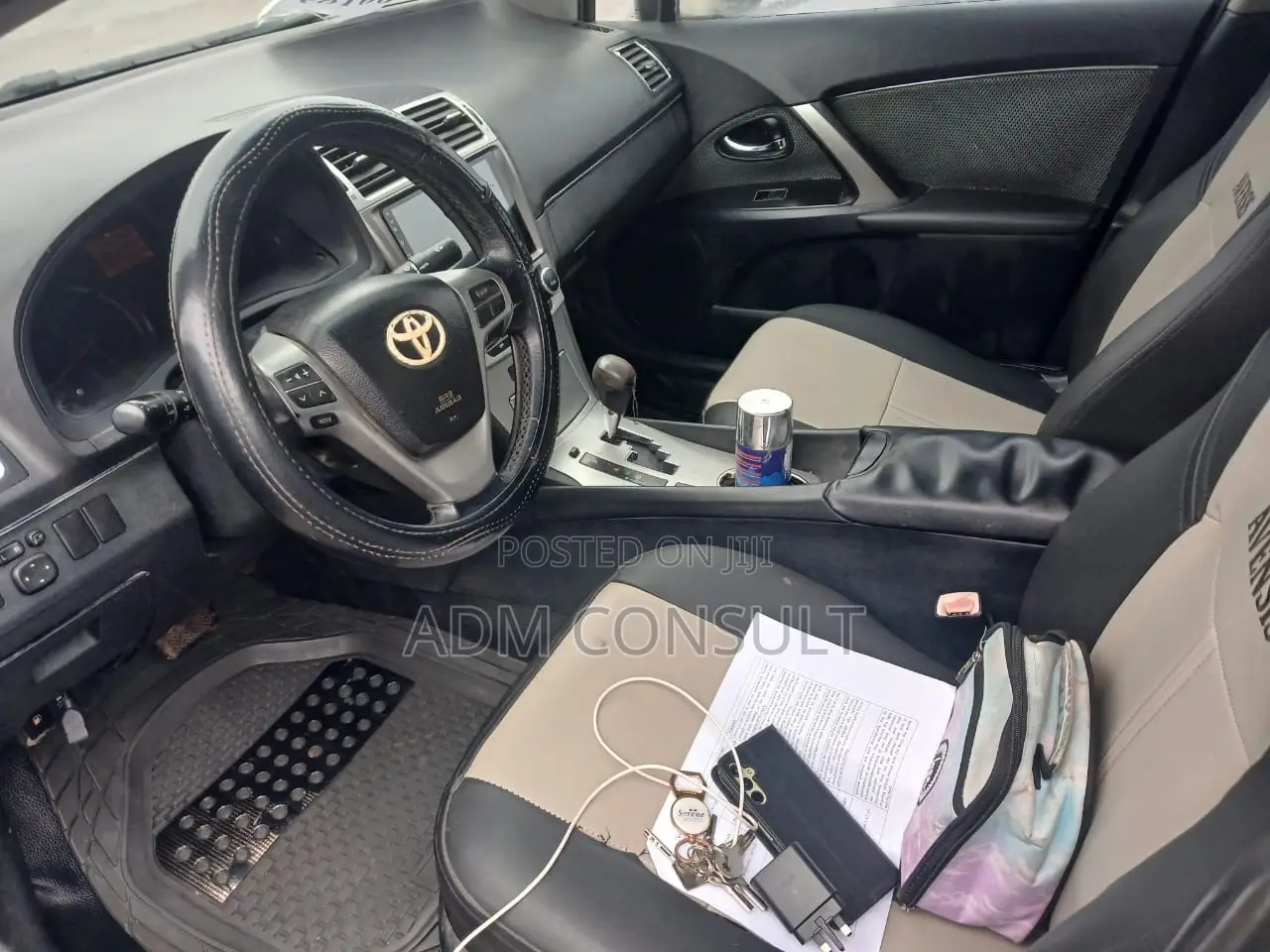 Toyota Avensis 2015 Silver