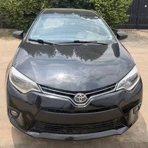 Toyota Corolla 2016 Black