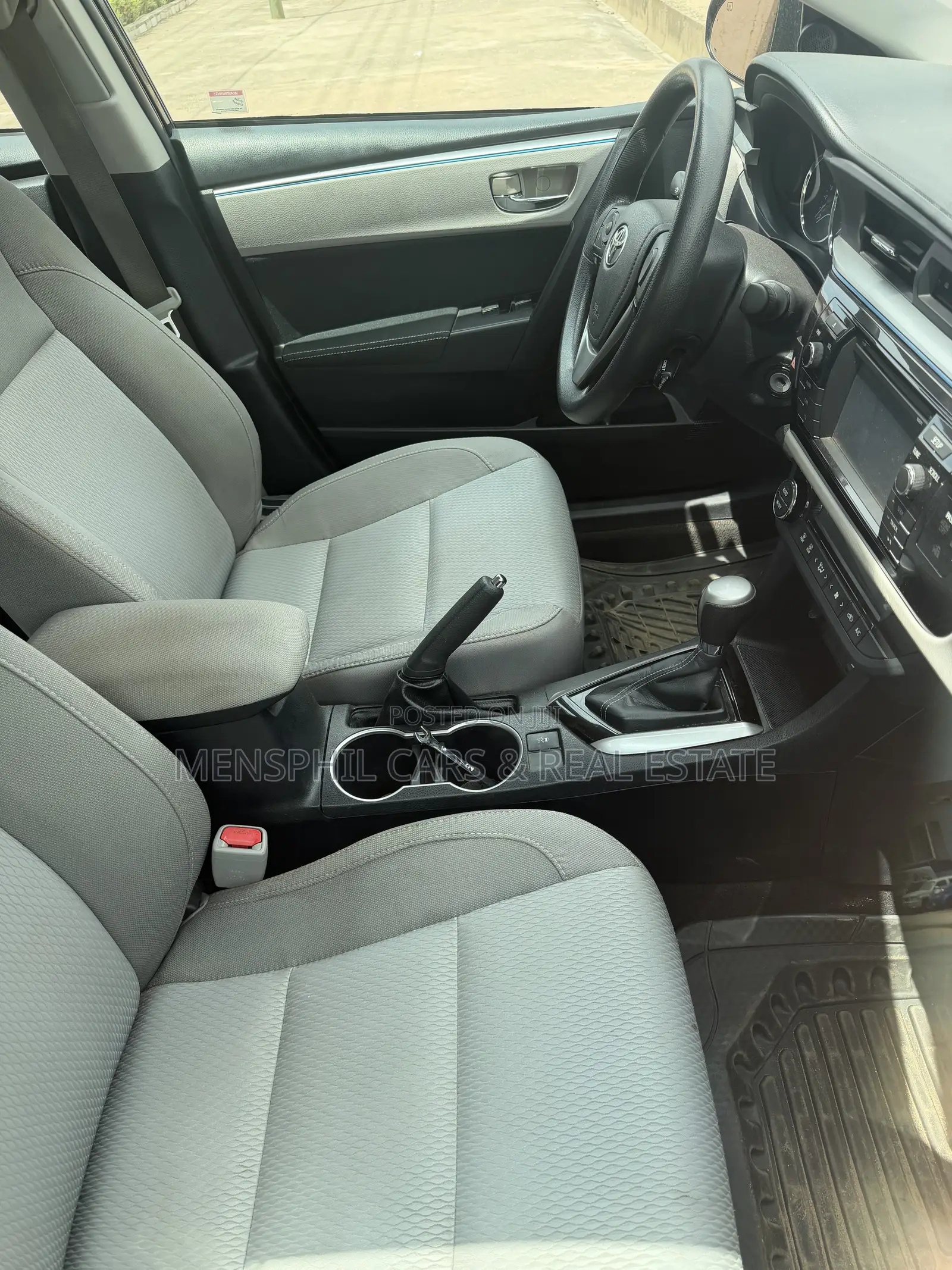 Toyota Corolla 2016 Black