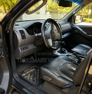 Nissan Navara 2008 Black