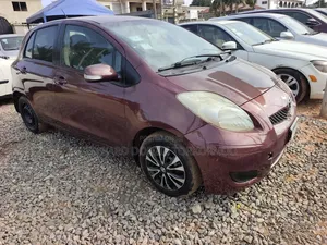 Toyota Vitz 2010 Burgundy
