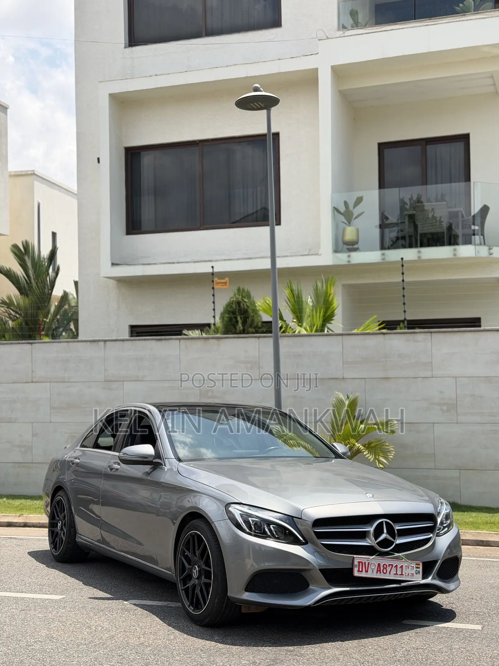 Mercedes-Benz C300 Luxury Sedan RWD (2.0L 4cyl 7A) 2016 Gray