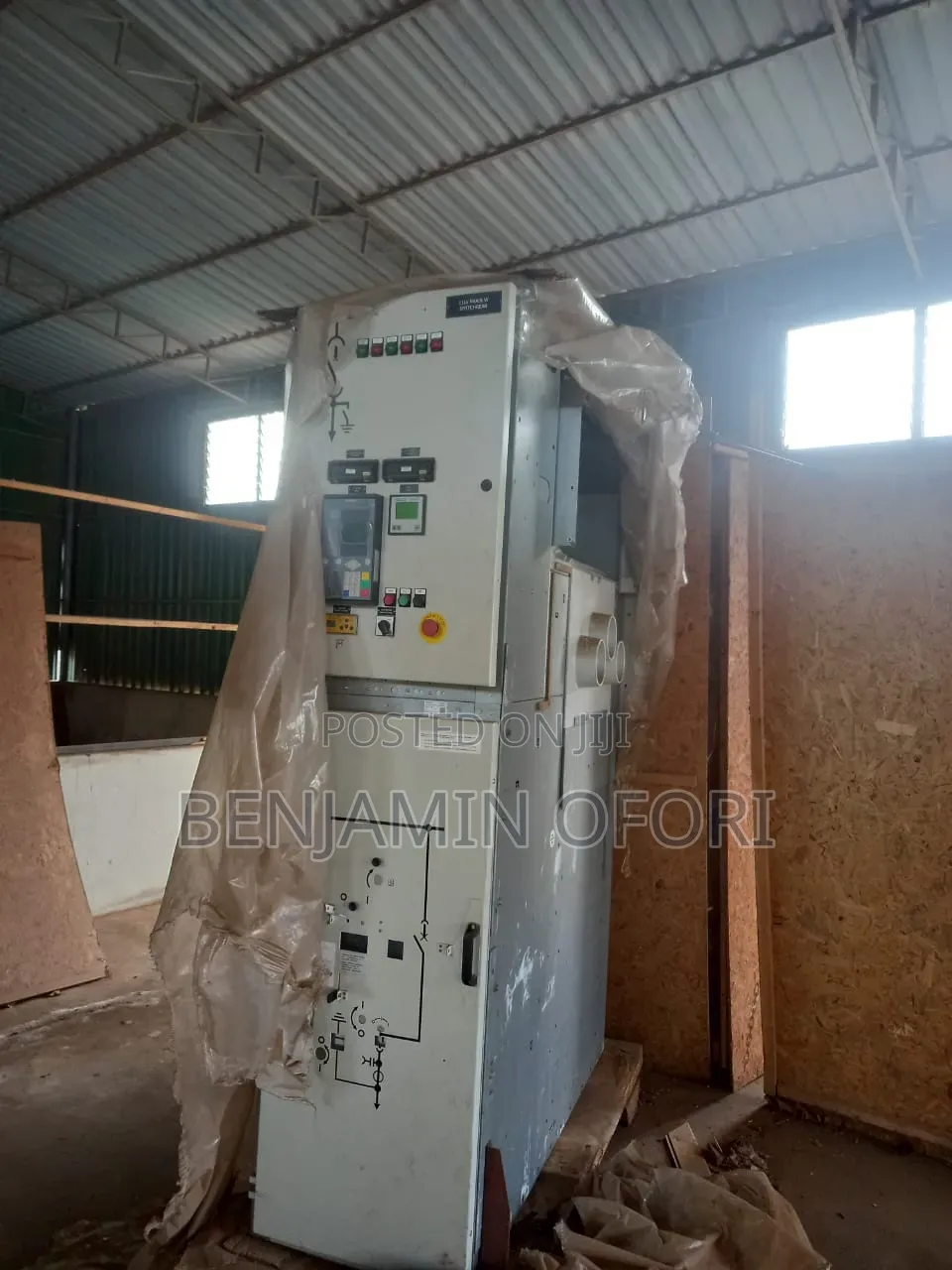Medium Voltage Vacuum Circuit Breaker ( VCB) Switchgear Panel