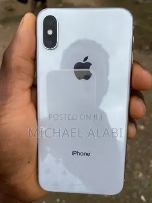 Apple iPhone X 64 GB White