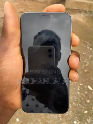 Apple iPhone X 64 GB White