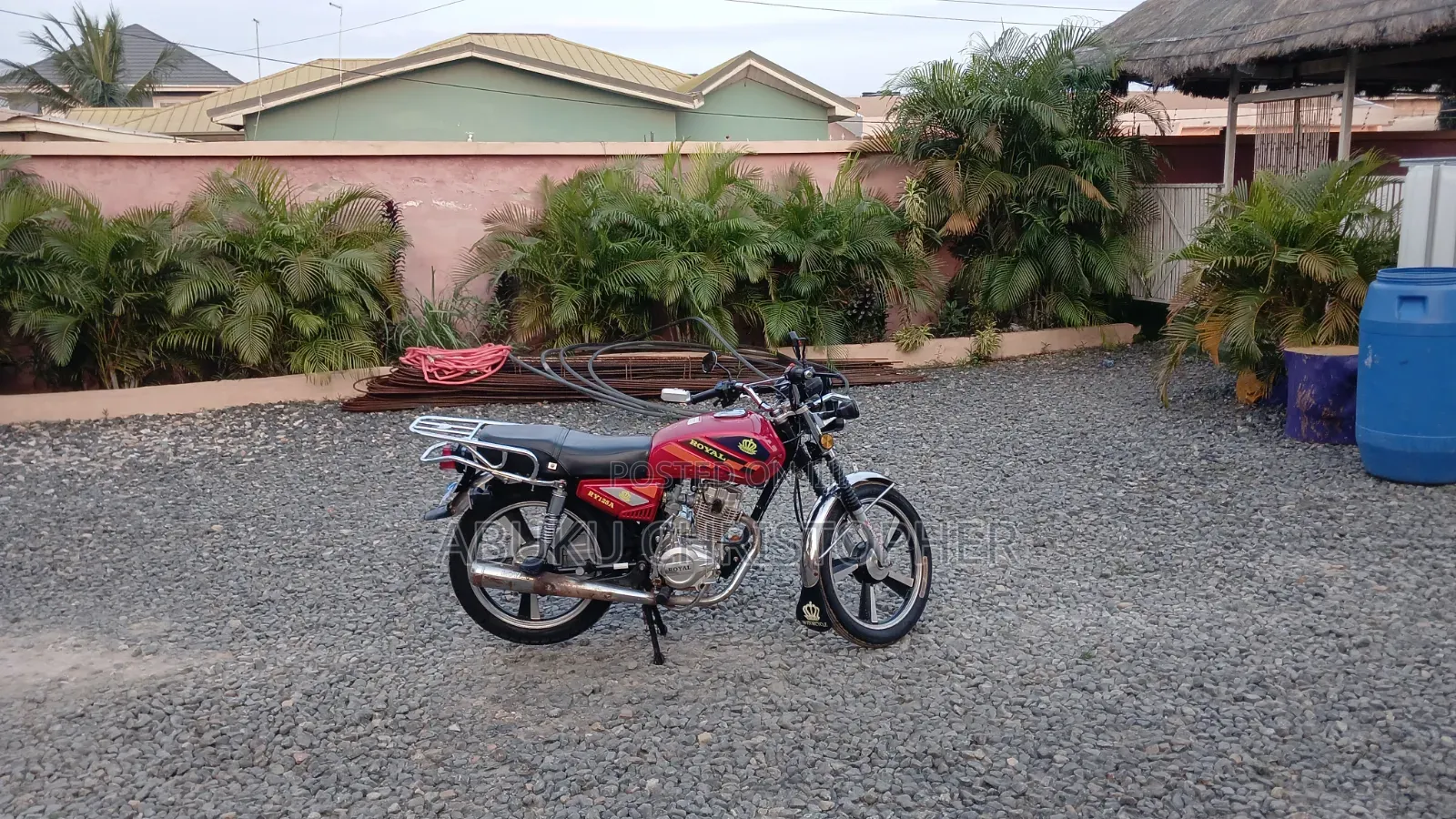 Royal RY125 2025 Red