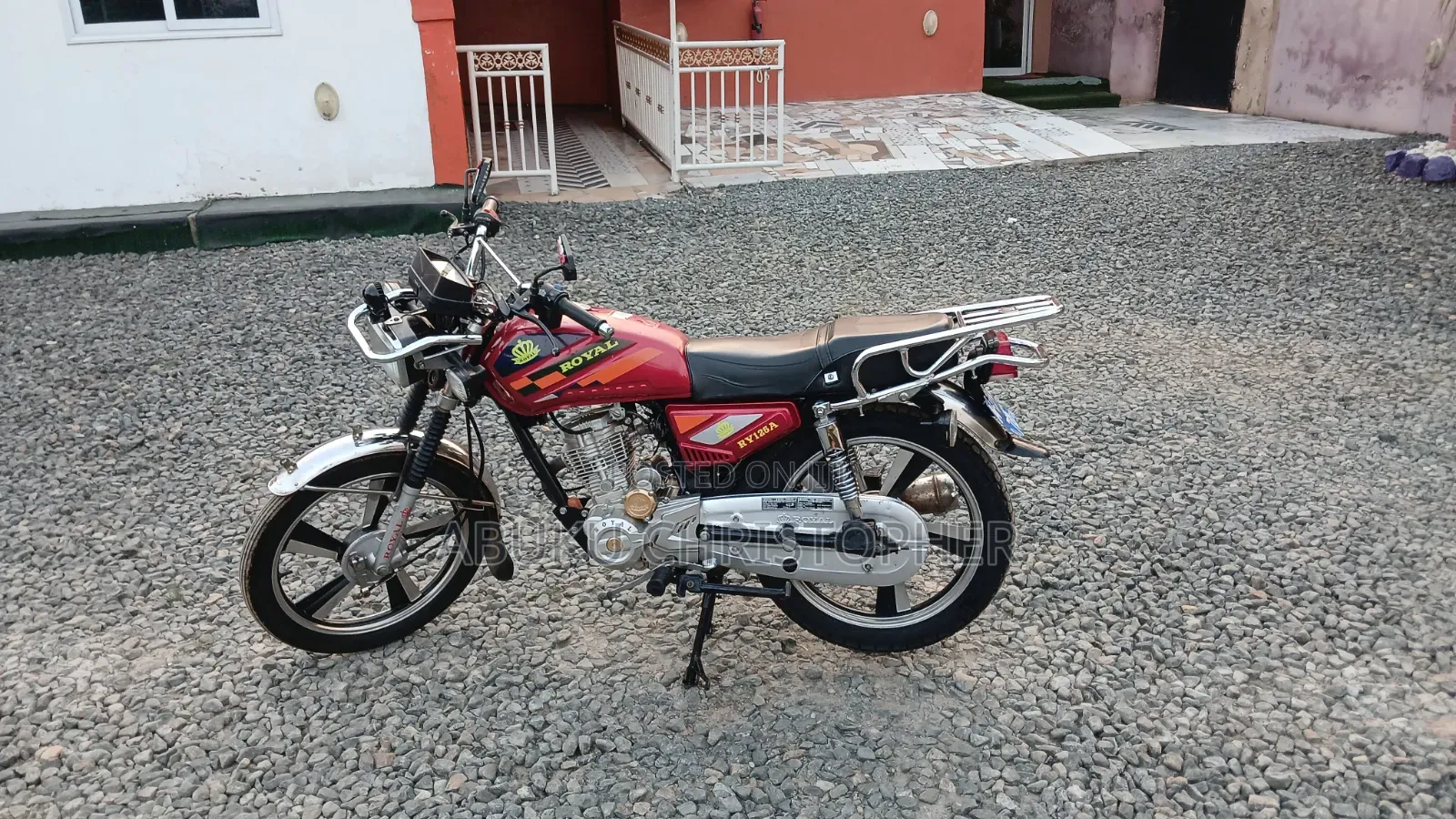 Royal RY125 2025 Red