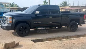 Strong Comfortable Pick Up Truck for Rent