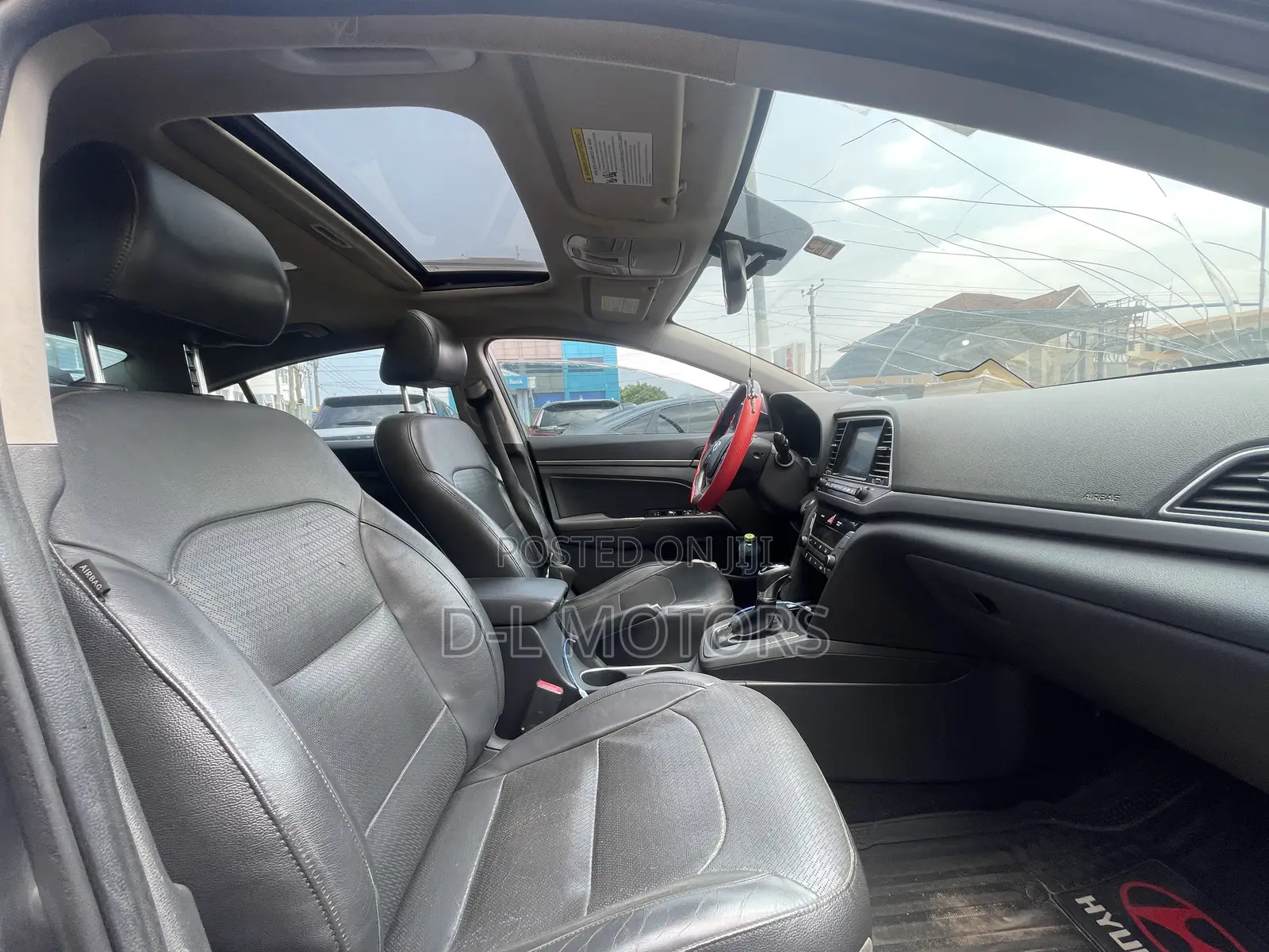 Hyundai Elantra Limited Sedan FWD (2.0L 4cyl 6A) 2017 Gray
