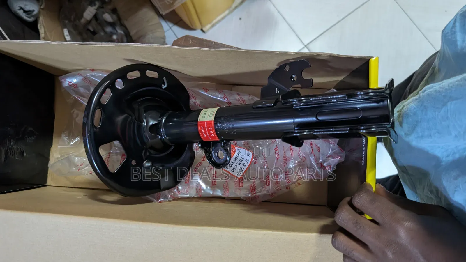 Toyota Highlander / RX350 2016,2017,2018,2019 Front Shocks Absorber