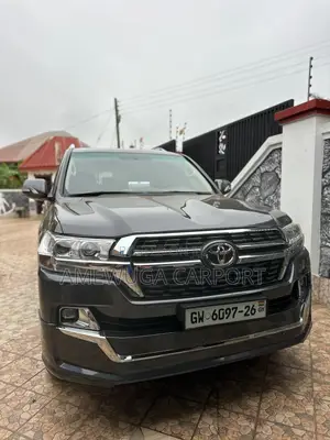 Toyota Land Cruiser 4.5 V8 DSL 2013 Gray