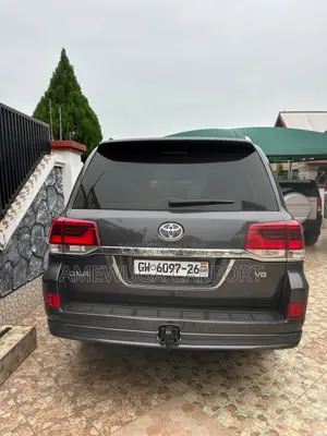 Toyota Land Cruiser 4.5 V8 DSL 2013 Gray