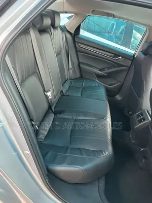 Honda Accord Touring 2018 Silver