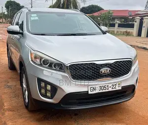 Kia Sorento 4dr SUV 2016 Gray