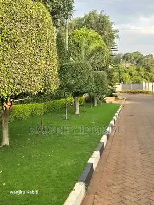 Majority Landscaping and Construction