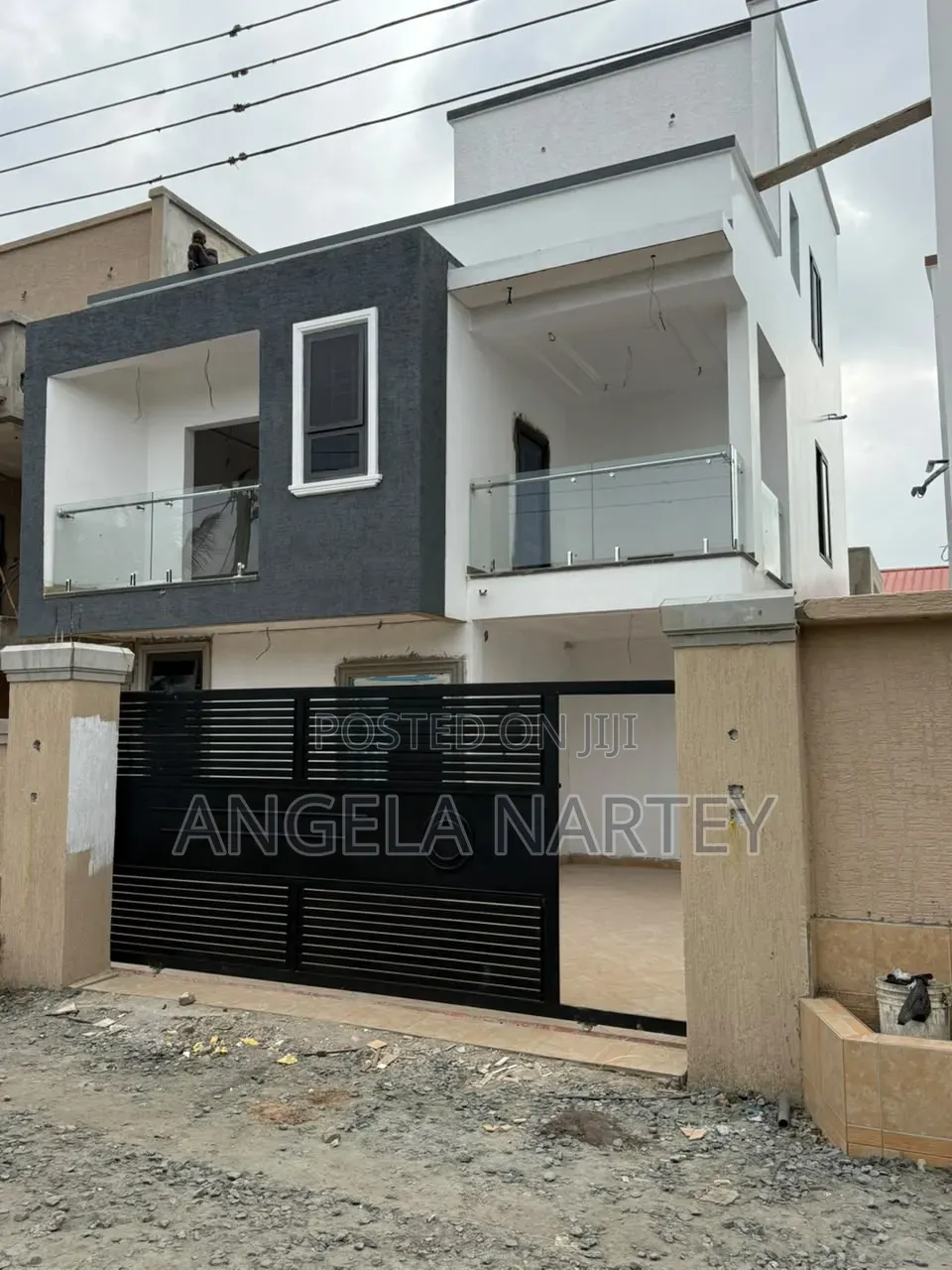 4bdrm House in Sakumono Estates, Accra Metropolitan for sale