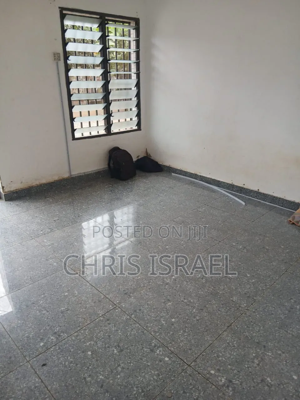 1bdrm Room & Parlour in Malejor School for rent
