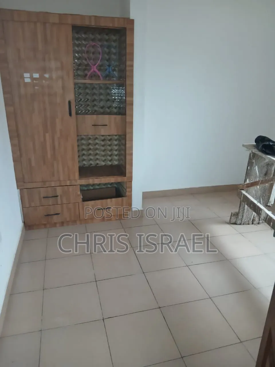 1bdrm Room & Parlour in Malejor School for rent