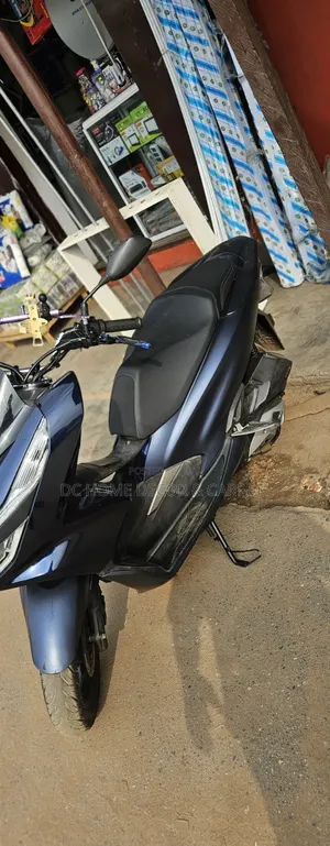 Honda 2024 Blue