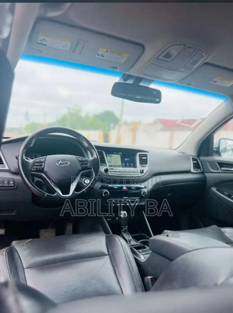 Hyundai Tucson 2016 Silver