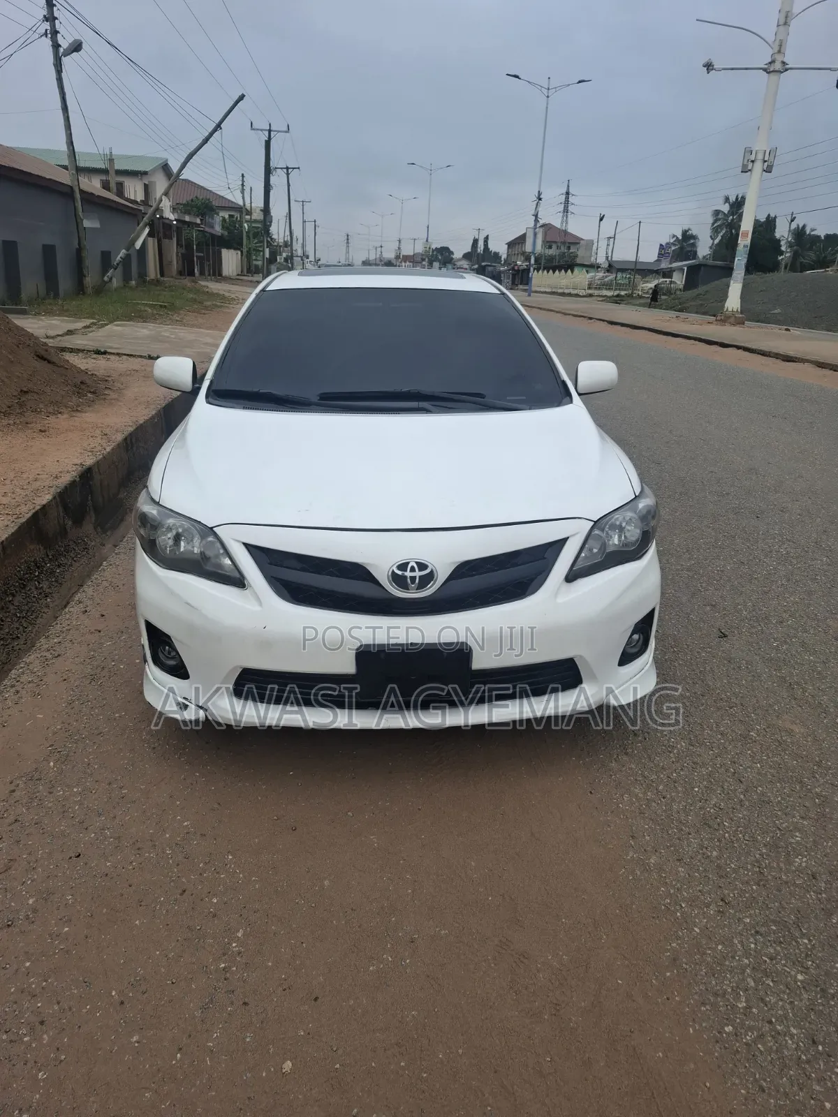 Toyota Corolla 2013 White