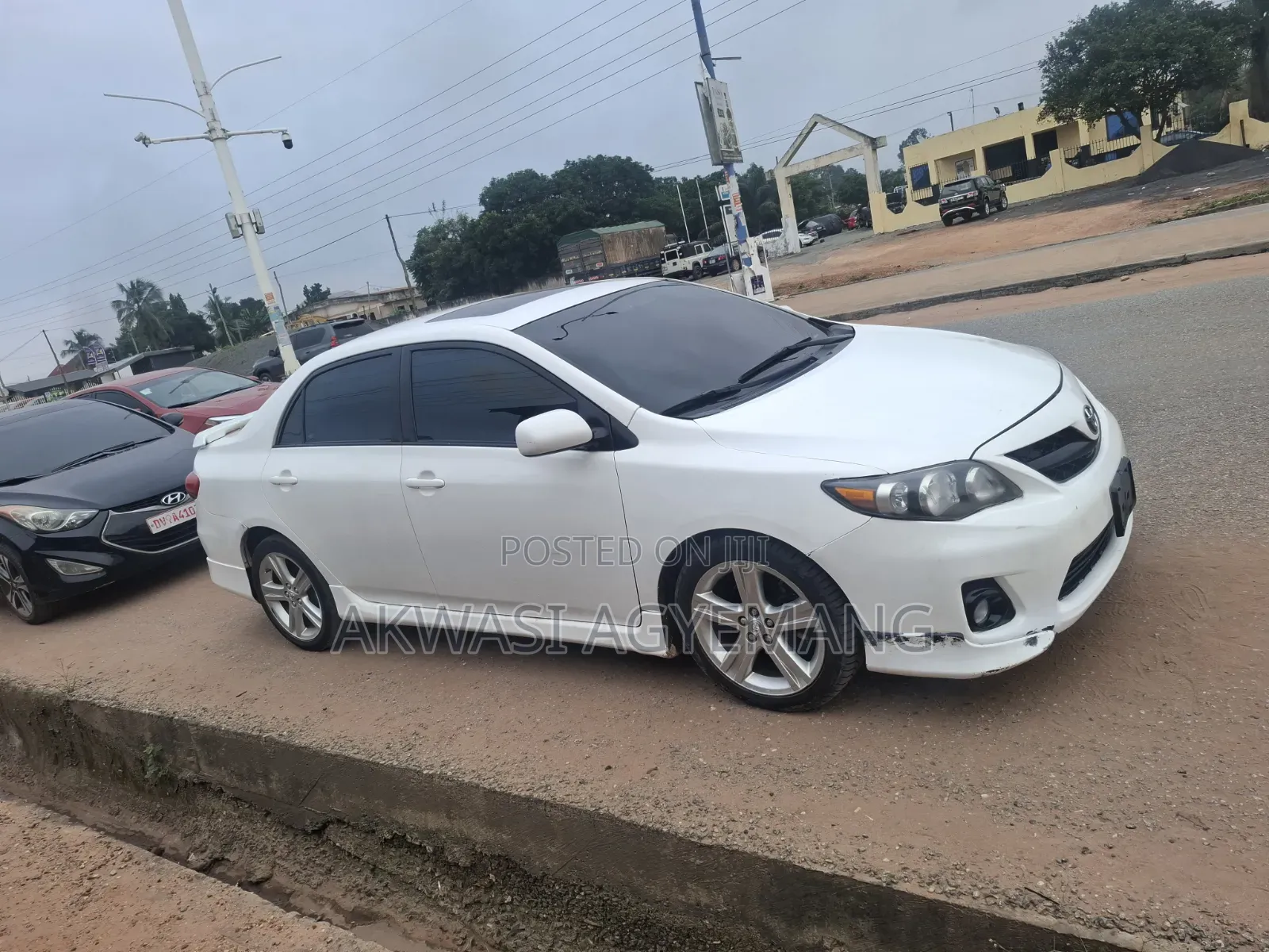 Toyota Corolla 2013 White
