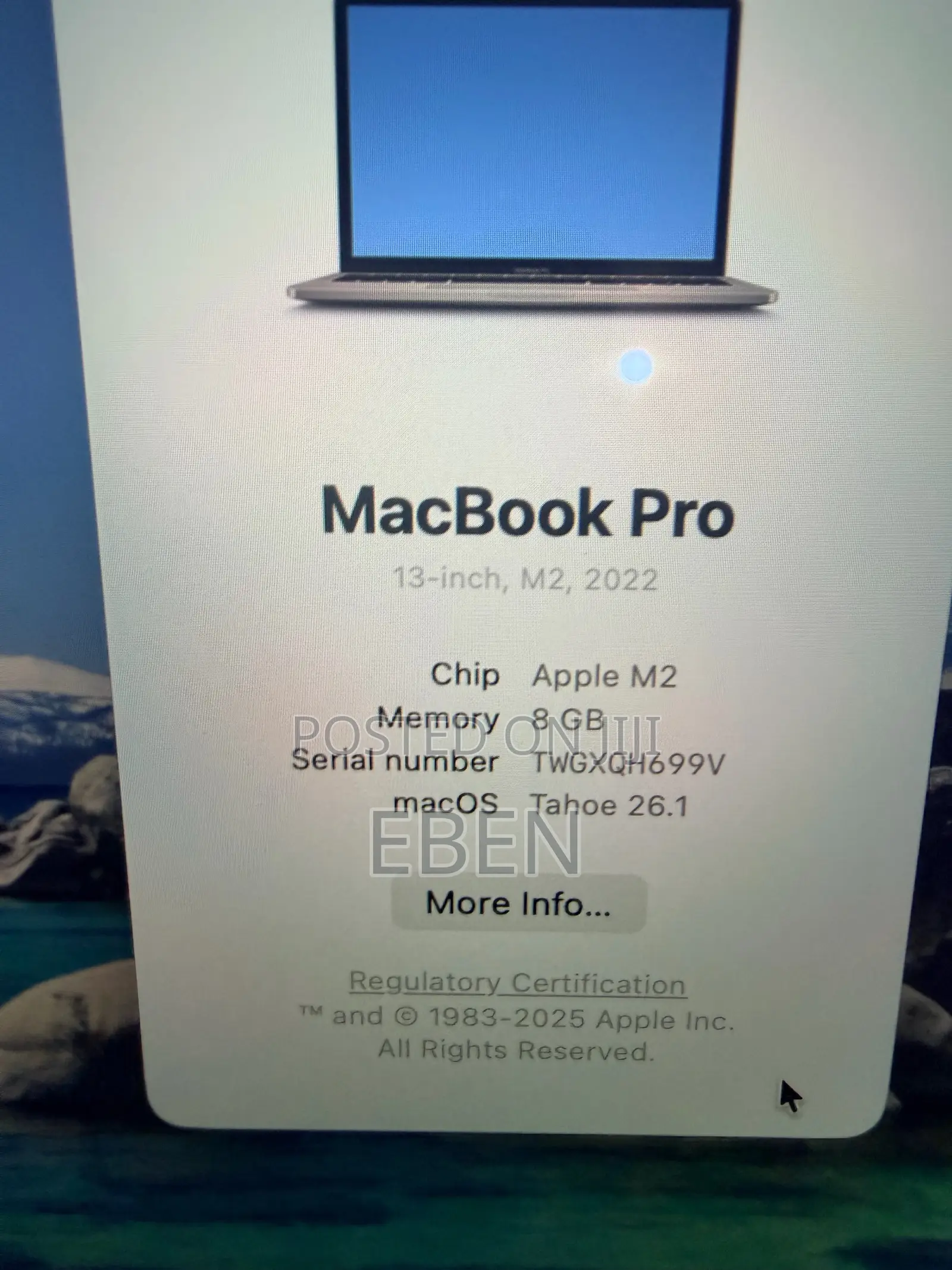 Laptop Apple MacBook Pro 2022 M2 8GB Apple M2 SSD 256GB