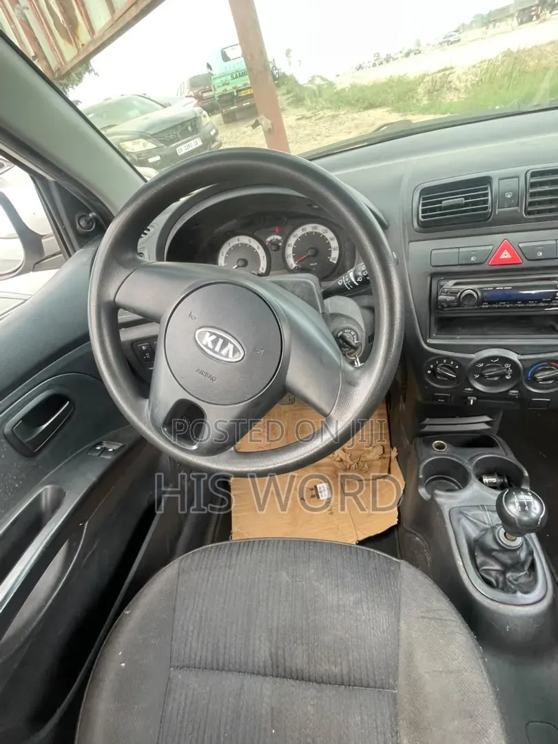 Kia Picanto 2010 White